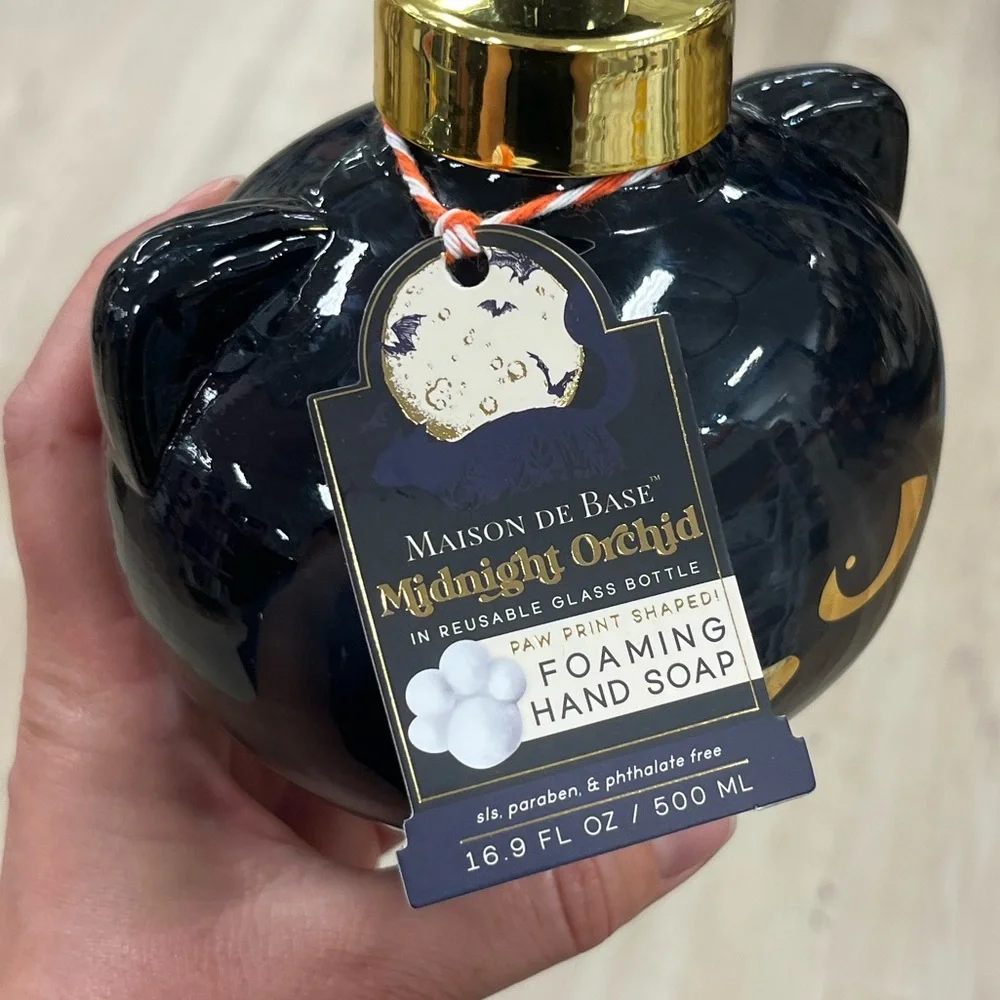 NWT ⚜️🐈‍⬛⚜️ Maison de Base Midnight Orchid Halloween Black Cat Foaming Hand Soap